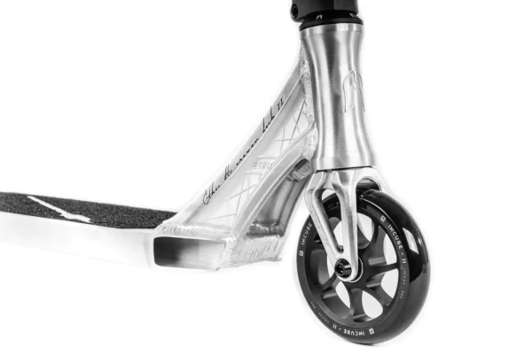 Ethic DTC Stunt Scooter Erawan V2 M brushed 4